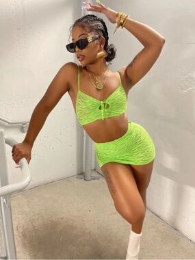 savage x fenty set - neon tiger stripe all over me lace skirt + thong S nwt